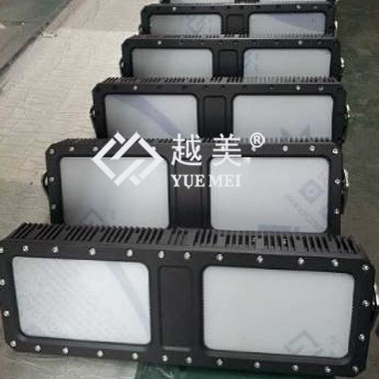 20131125LLHJTLB82B.jpg 20131125LLHJTLB82B.jpg